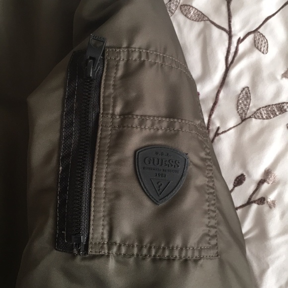 Unisex Guess Bomber Jacket - Picture 2 of 5